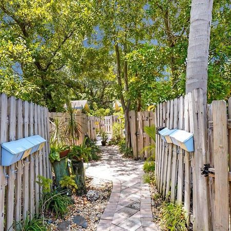 Lovely 1 Bedroom - Just Beachy By Pmi Fort Lauderdale Exterior photo