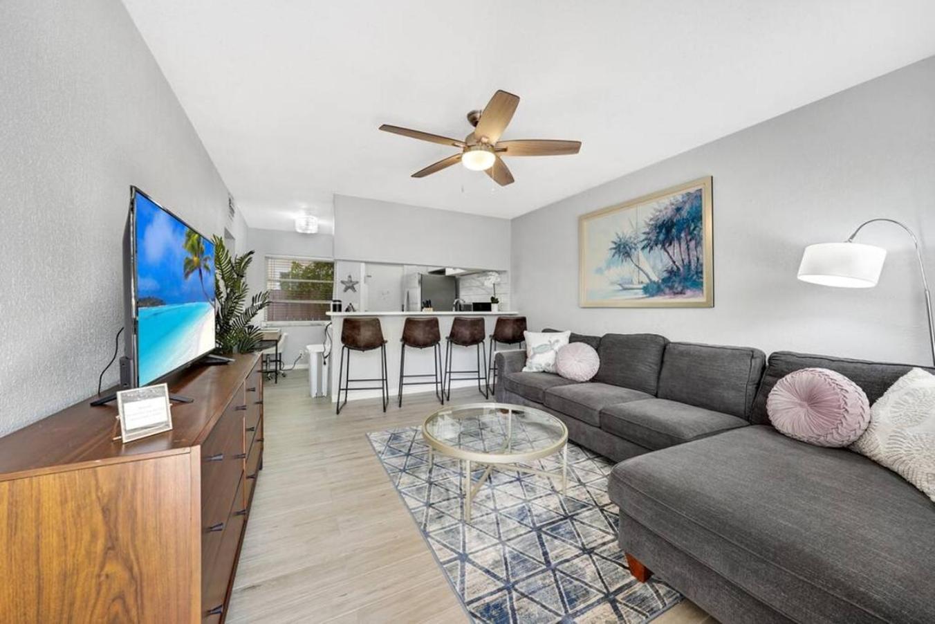 Lovely 1 Bedroom - Just Beachy By Pmi Fort Lauderdale Exterior photo