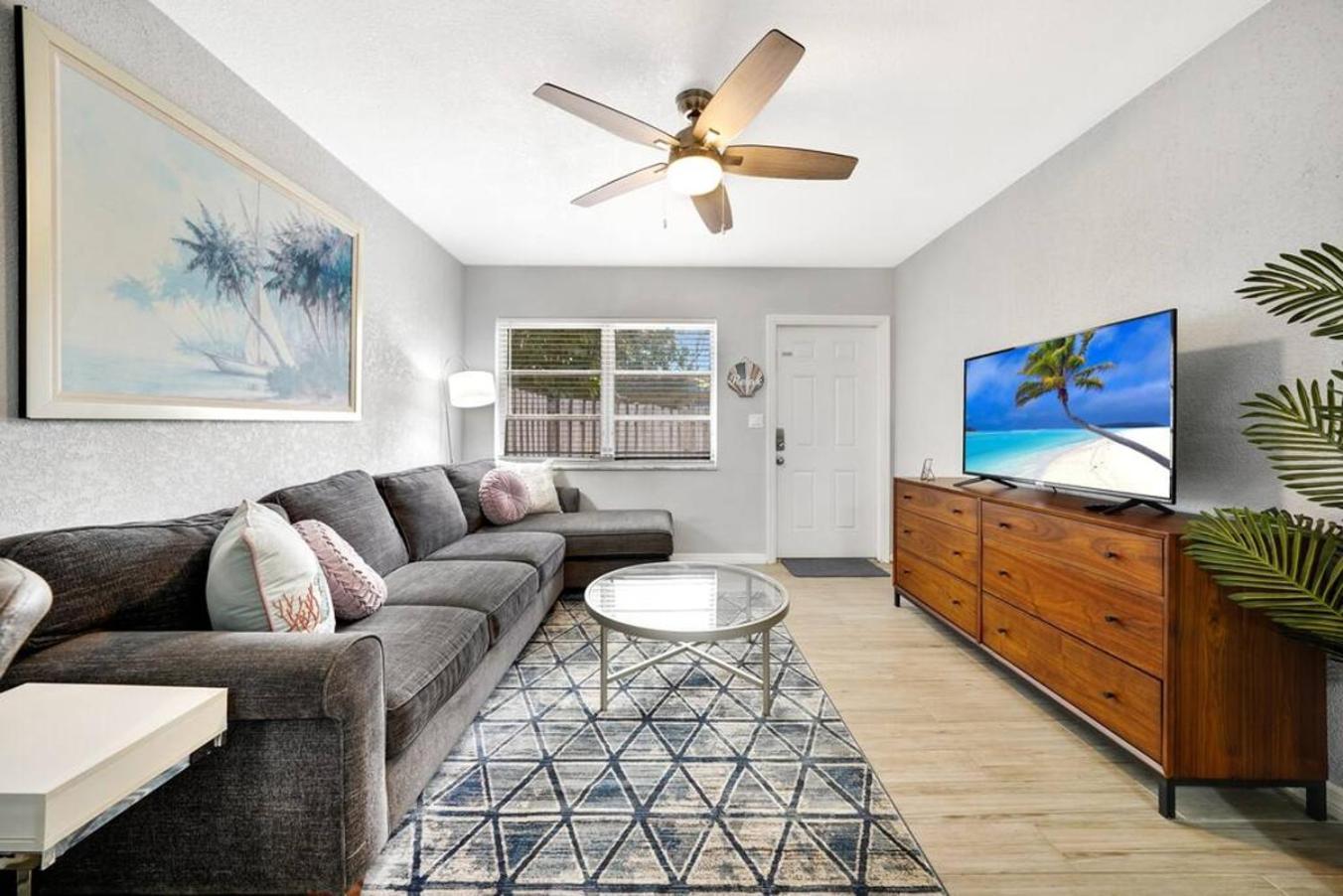 Lovely 1 Bedroom - Just Beachy By Pmi Fort Lauderdale Exterior photo